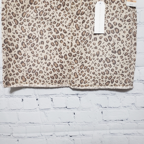 Sanctuary Denim NWT Sz 28/6 Simone Mini Skirt - Picture 5 of 13